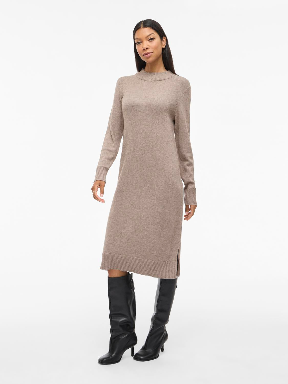 model_shot-front